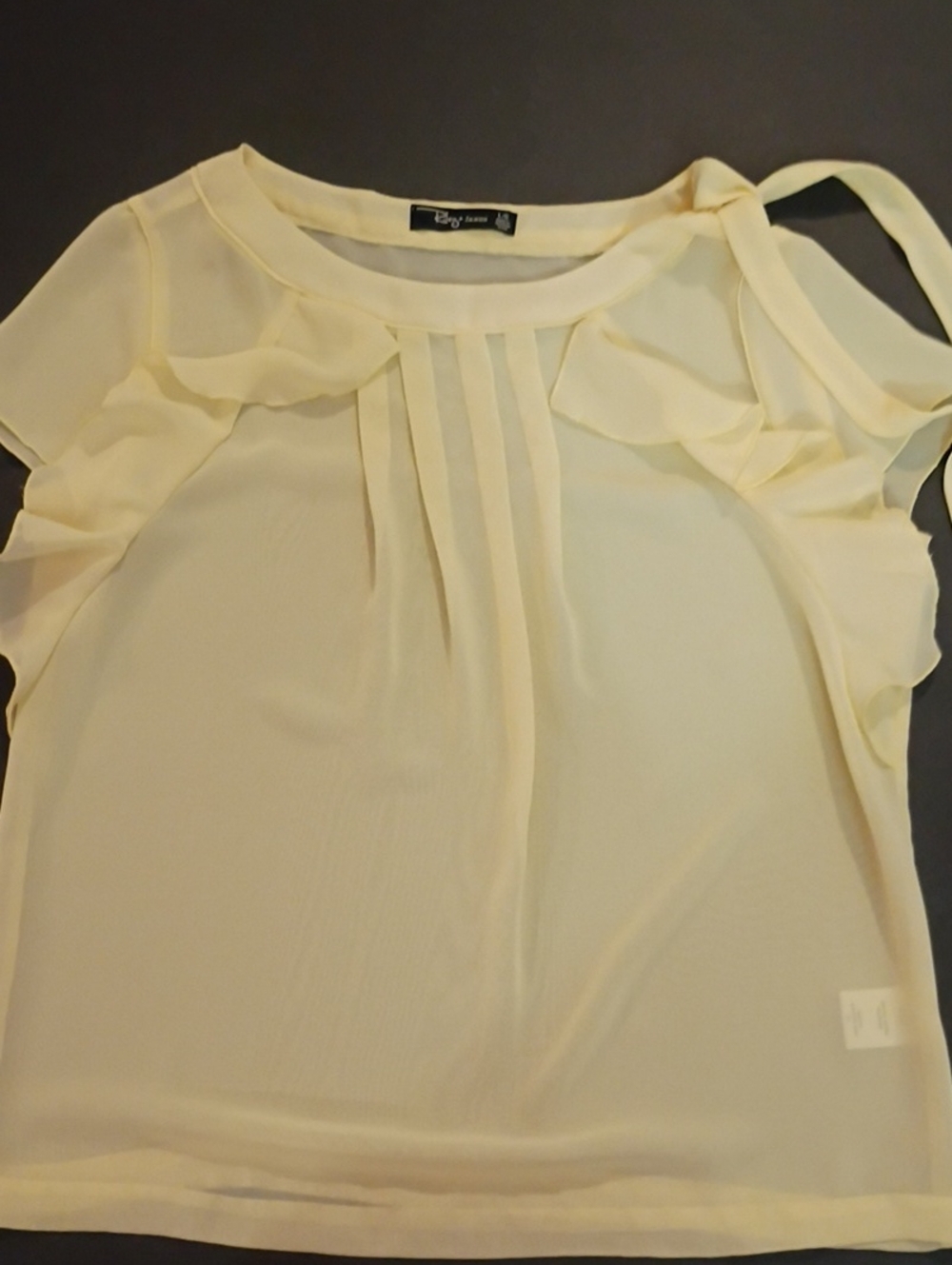 Light Yellow Ruffle-Trim Sleeveless Camisole Dress Shirt One Shoulder Tie Detail